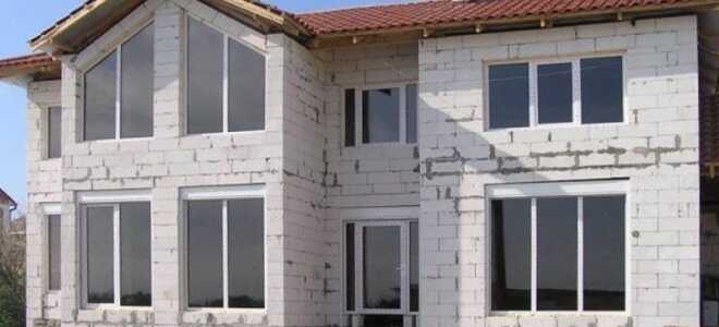 На что обращать внимание при выборе окон в частный дом