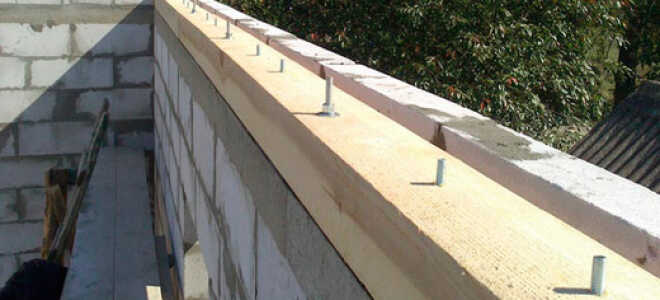 Как сделать мауэрлат на газобетоне с армопоясом и без него, на какие нюансы обратить внимание