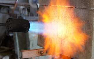 Огнестойкость газобетона: пожаробезопасность и горючесть