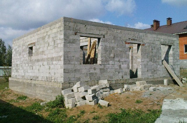 строительство дома из газобетона