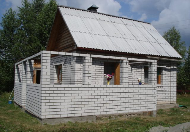 пеноблок для строительства дома преимущества недостатки